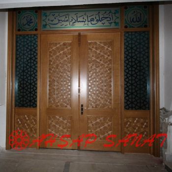 K47 - Ahşap Cami Kapı